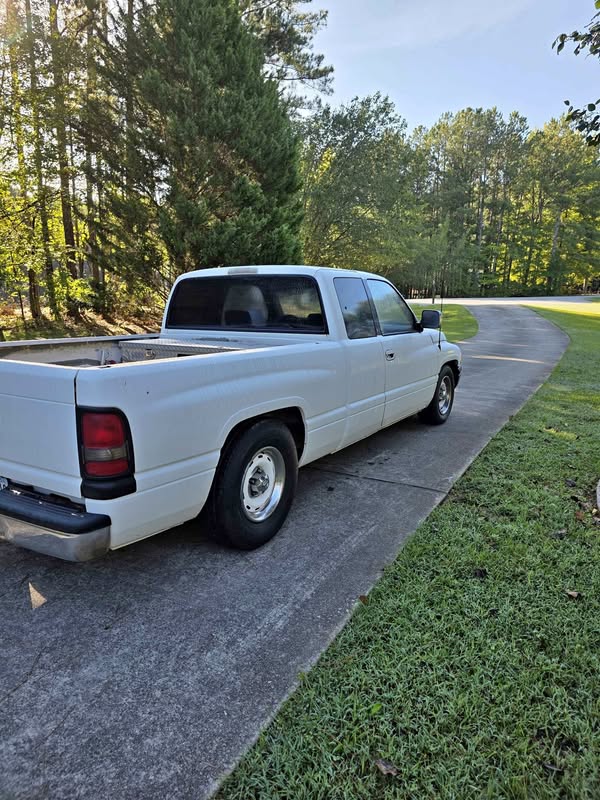 1997 Dodge Ram 1500 - SLT Pickup 2D 6 1\/3 ft