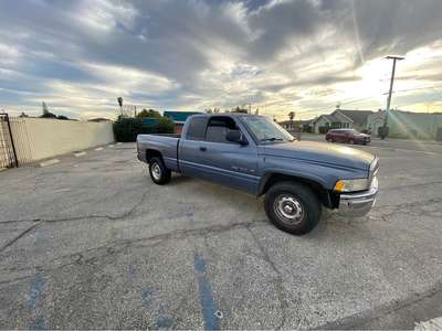 2001 Dodge Ram 1500 Quad Cab - Short Bed