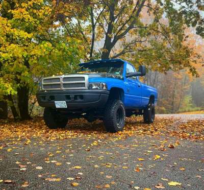 1998 Dodge Ram 2500 - Laramie Pickup 2D 8 ft