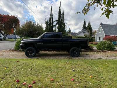 2001 Dodge Ram 1500 Quad Cab - Short Bed