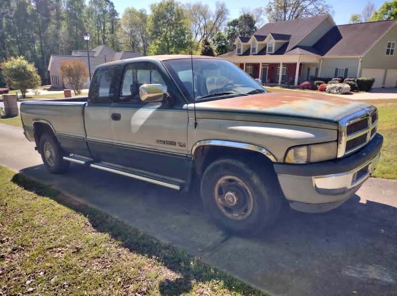 1996 Dodge Ram 2500 Regular Cab - Long Bed