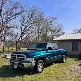 1998 Dodge Ram 1500 Crew Cab - SLT Pickup 4D 5 1\/2 ft