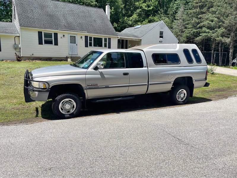 1996 Dodge Ram 2500 Club Cab - Long Bed