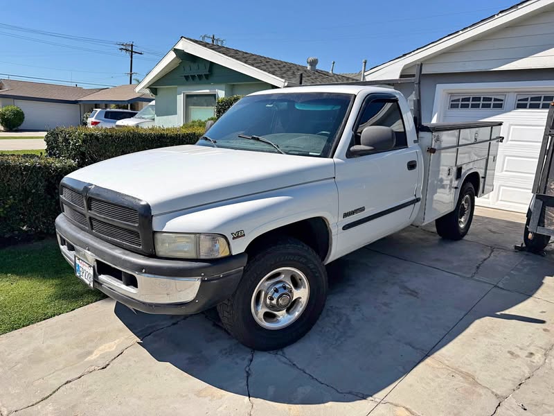 2001 Dodge Ram 2500 - HD Long Bed