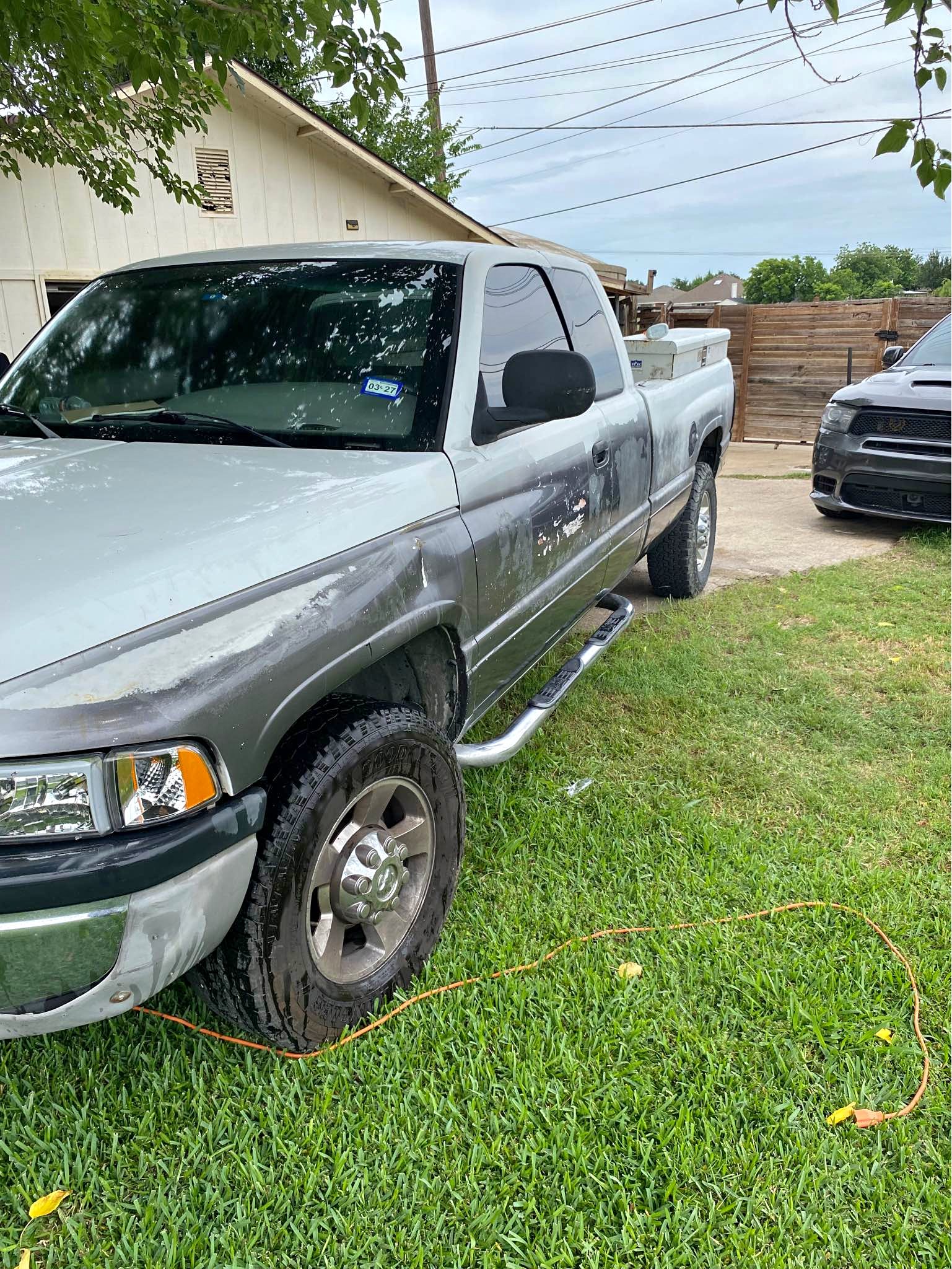 2001 Dodge Ram 2500 Club Cab - Long Bed