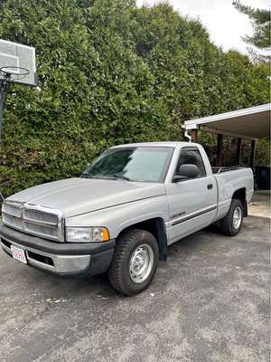 1999 Dodge Ram 1500 - SLT Pickup 2D 6 1\/3 ft