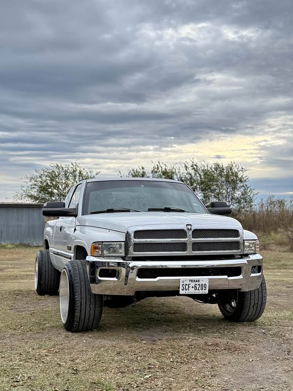 2001 Dodge Ram 2500 - short bed