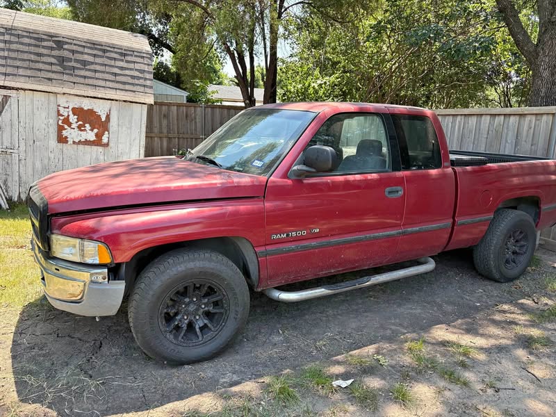 1997 Dodge Ram 1500 - SLT Pickup 2D 6 1\/3 ft