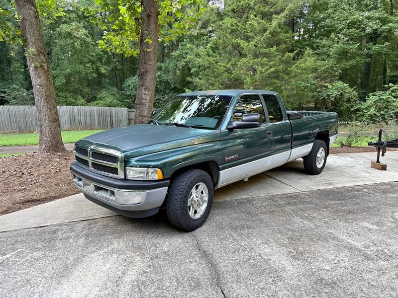 2001 Dodge Ram 2500 Quad Cab - Long Bed