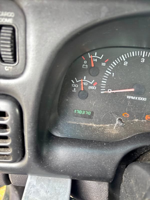 2001 Dodge Ram 2500 Quad Cab - Long Bed
