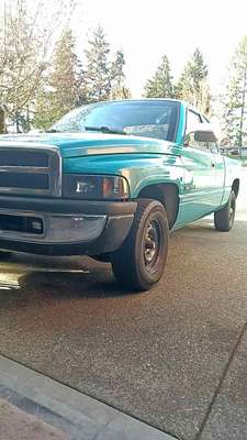 1996 Dodge Ram 1500 Club Cab - Short Bed