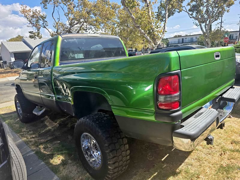 2000 Dodge Ram 1500 Crew Cab - ST Pickup 4D 5 1\/2 ft
