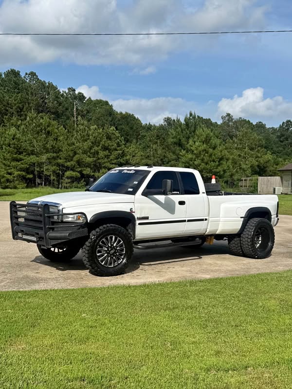 1998 Dodge Ram 3500 - Laramie Pickup 4D 6 1\/2 ft