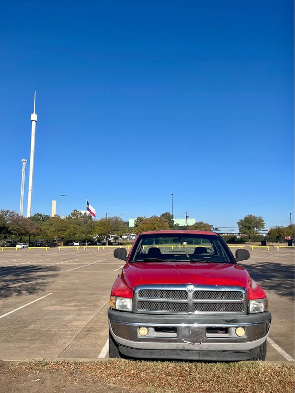 2001 Dodge Ram 1500 Regular Cab - Short Bed
