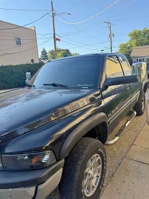 2001 Dodge Ram 1500 Quad Cab - Laramie