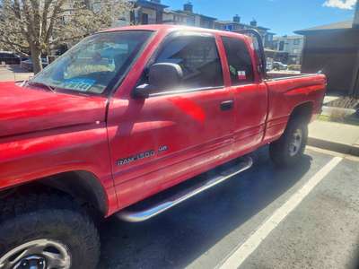 2000 Dodge Ram 1500 Club Cab - Short Bed