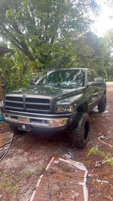 1997 Dodge Ram 1500 Club Cab - Short Bed
