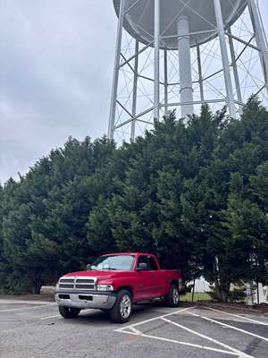 2000 Dodge Ram 1500 - Laramie Pickup 2D 6 1\/4 ft