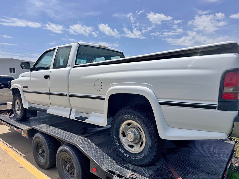 1996 Dodge Ram 2500 Club Cab - Long Bed