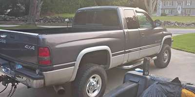 2000 Dodge Ram 2500 Crew Cab - SLT Pickup 4D 6 1\/3 ft