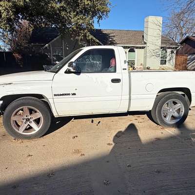 1995 Dodge Ram 1500 - SLT v8