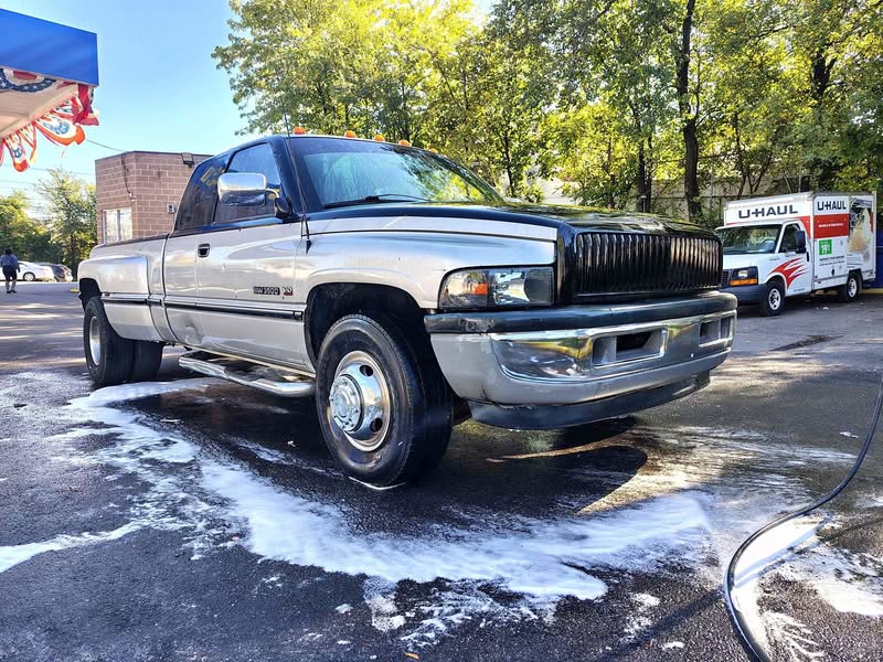 1996 Dodge Ram 3500 Club Cab - Long Bed