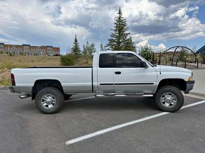 2001 Dodge Ram 2500 Quad Cab - SLT Pickup 4D 8 ft