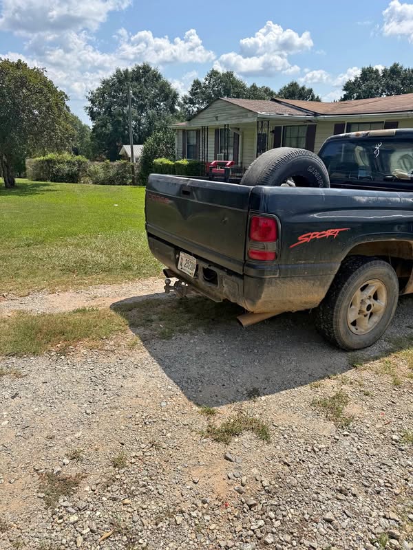 1994 Dodge Ram 1500 - SLT Pickup 2D 6 1\/4 ft