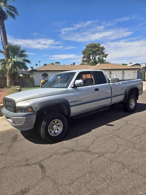 1996 Dodge Ram 2500 Crew Cab - SLT Pickup 4D 8 ft