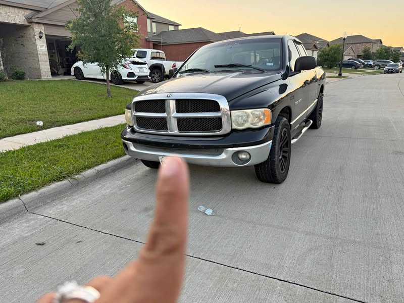 2001 Dodge Ram 1500 - SLT Pickup 4D 5 1\/2 ft