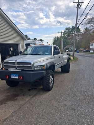 2001 Dodge Ram 3500 Quad Cab - Trades?