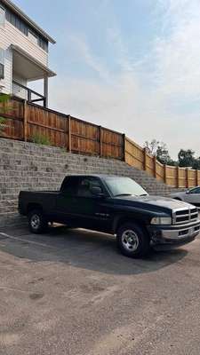 2001 Dodge Ram 1500 - SLT Pickup 2D 8 ft
