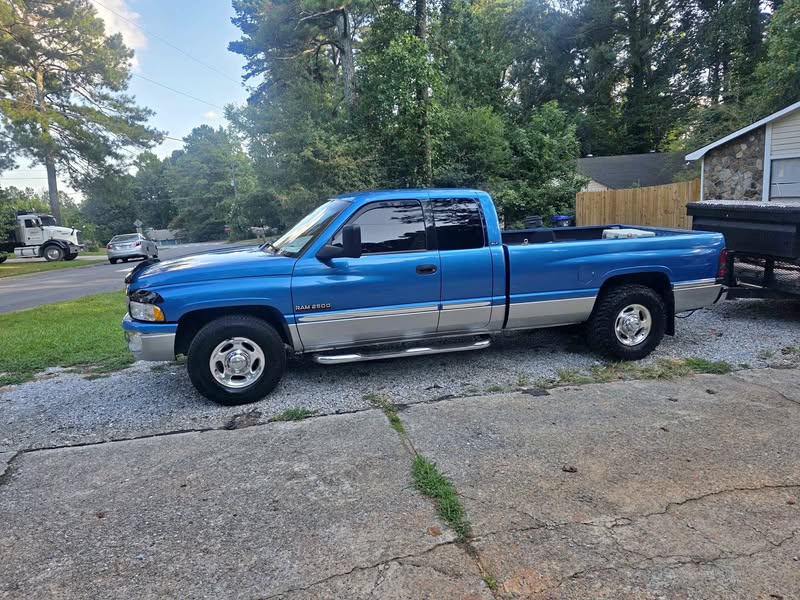2001 Dodge Ram 2500 Quad Cab - Long Bed