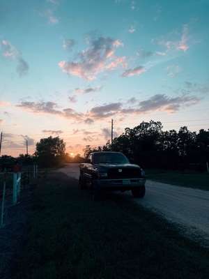 2000 Dodge Ram 1500 Regular Cab - Short Bed