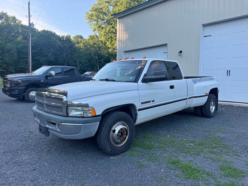 1996 Dodge Ram 3500 Club Cab - Long Bed