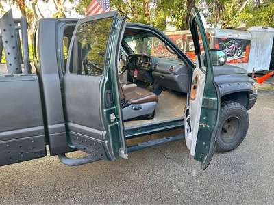 2001 Dodge Ram 1500 - Laramie Pickup 2D 8 ft