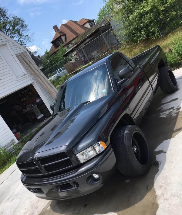 2000 Dodge Ram 2500 Regular Cab - Long Bed