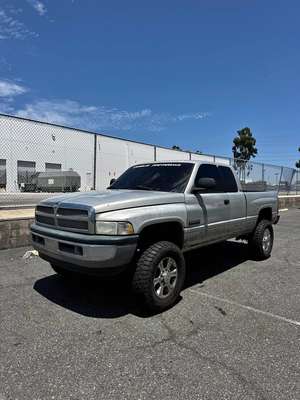 2001 Dodge Ram 2500 - Laramie Pickup 4D 6 1\/3 ft