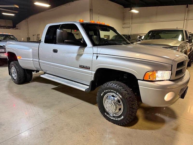 2001 Dodge RAM 3500 SLT SPORT 4X4