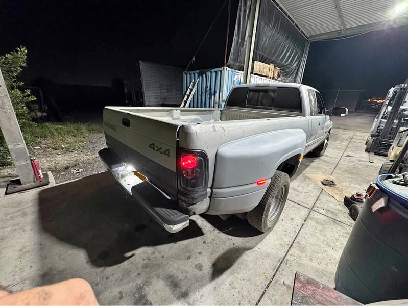 1998 Dodge Ram 3500 - Laramie