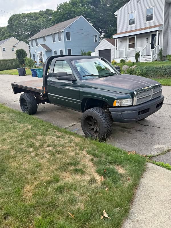 2001 Dodge Ram 2500 Regular Cab - ST Pickup 2D 8 ft