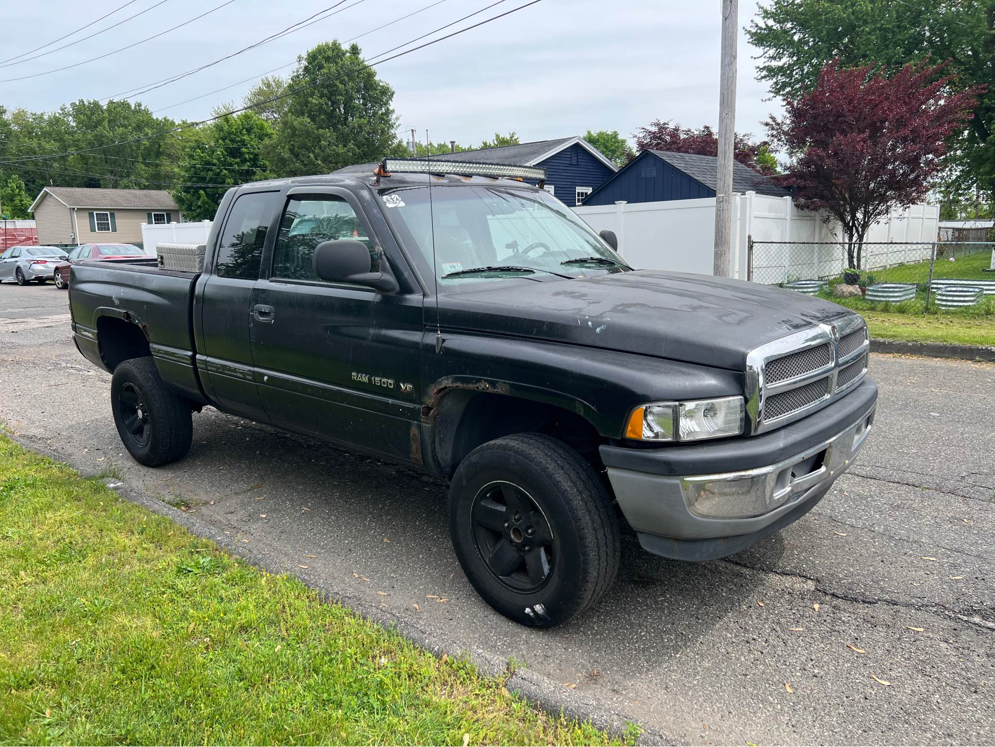 2001 Dodge Ram 1500 - Laramie Pickup 4D 5 1\/2 ft