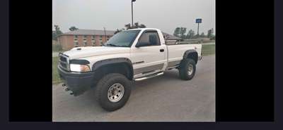 1995 Dodge Ram 2500 Club Cab - Long Bed