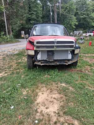 1999 Dodge Ram 2500 Club Cab - Short Bed