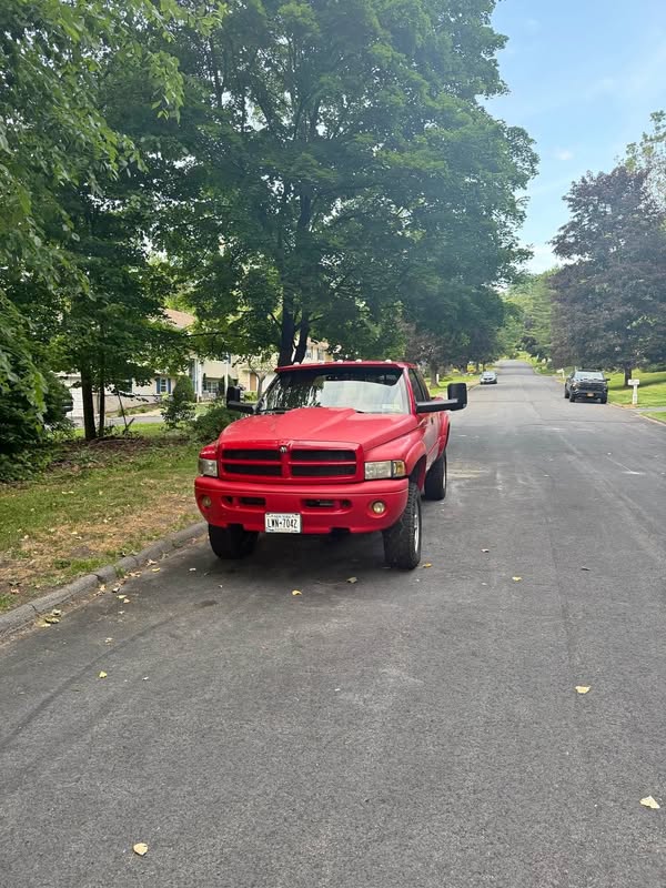 2000 Dodge Ram 2500 Crew Cab - SLT Pickup 4D 6 1\/3 ft