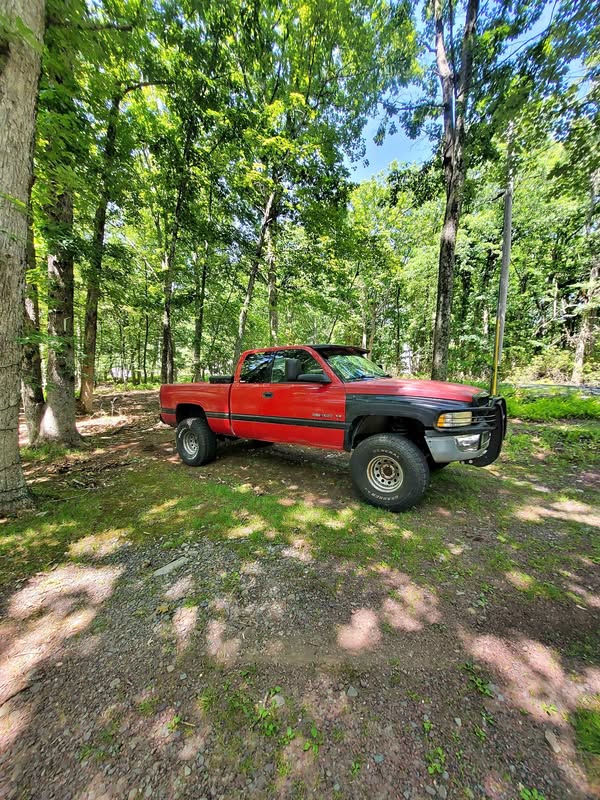 1997 Dodge Ram 1500 - Laramie Pickup 2D 6 1\/4 ft