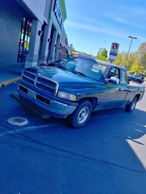 1996 Dodge Ram 1500 Club Cab - Long Bed