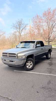1997 Dodge Ram 1500 - ST Pickup 4D 6 1\/4 ft