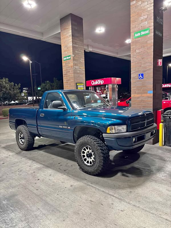 1998 Dodge Ram 1500 - Short Bed