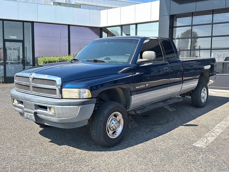 2000 Dodge Ram 2500 SLT 4dr 4WD Extended Cab LB